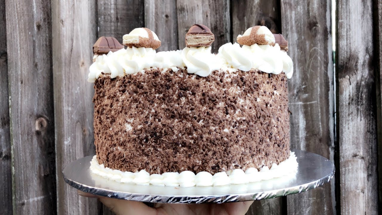 Fresh Cream Cake Recipe | How To Make A Fresh Cream Cake