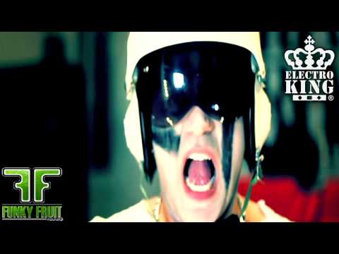 Max Robbers vs. Tony White - NO GOOD 3000 (Elecdub Edit) Official Video Electro House Music 2011