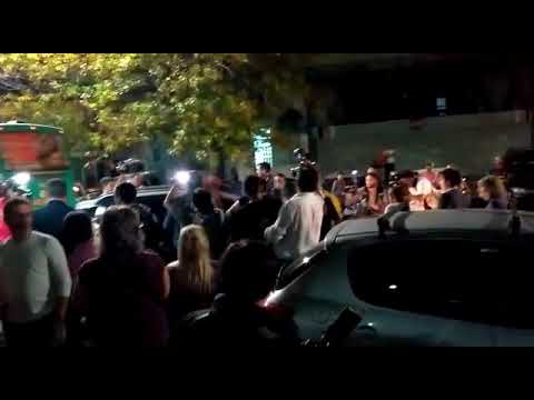 Mirá el momento en que se va Máximo Kirchner del Italiano