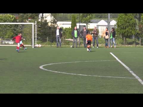 19 mei 2013 Fair Play toernooi VV De Meern E5 - Zwaluwen Utrecht E3 Doelpunt Daan,assist Sem