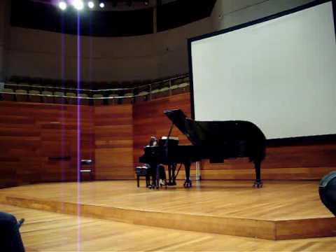 Pianista japonesa  Mari Kagehira.wmv