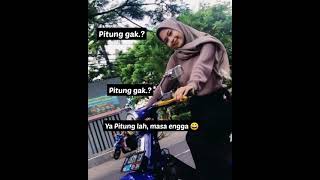 Download lagu cewek cantik imut naik c70 keren abiss mp3