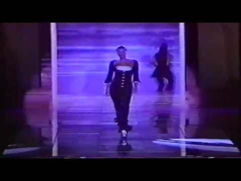 Gianni Versace Spring Summer Collecion 1993