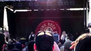 SNFU performing Victims of the Womanizer @ Punk Rock Bowling 5/25/14