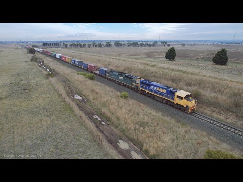 7902V Mildura To Melbourne Container Train XR557 & G523 (11/5/2022) - PoathTV Australian Railways