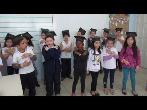 Música: Eu aprendi a ler e escrever.