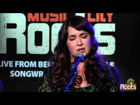 Brigid O’Neill & Ciara O'Neill "The Bard of Armagh - Streets of Laredo"