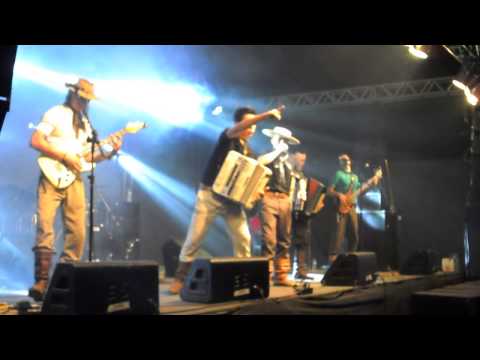 download lagu mp3 mp4 Fandango 3 Cd, download mp3 Fandango 3 Cd free downloadn, video klip Fandango 3 Cd