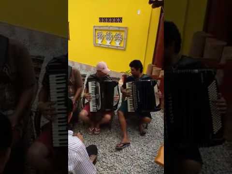 Isaac do Acordeon e Lukinha em Itaúnas - ES