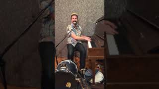 The Beach Boys « Little Saint Nick » sung by Damien Robitaille