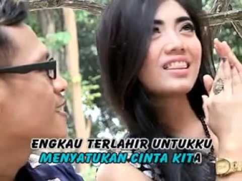 BIDADARI HATIKU voc.Deviana Safara Feat Nino Bhaskara.mp4