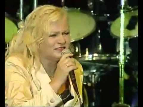Smile (Golden Memories Tour Fiji) - Toni Wille (Feat. the voice of Pussycat)