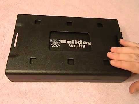 Bulldog Vaults pistol car safe review