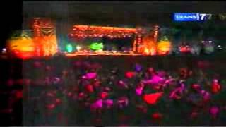 Download lagu Konser 27th Slank - Percuma.flv mp3