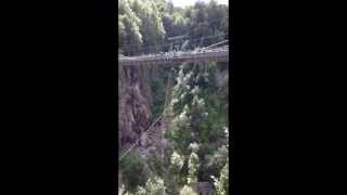 preview picture of video 'Norway's toughest bungee jump'