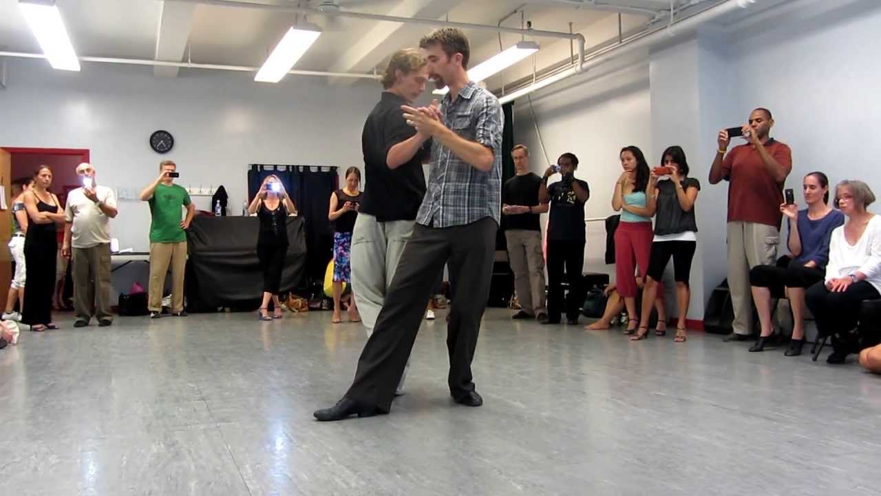 Alex Krebs Class Summary on Sacadas