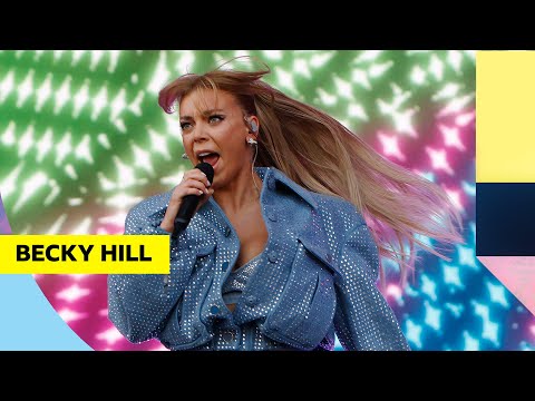 Becky Hill - Disconnect (Reading Festival 2023)
