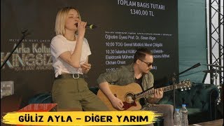 Güliz Ayla - Diğer Yarım | Kent FM - Arka Koltuk King Size Canlı Performans