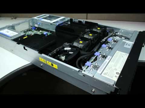 IBM System x3650 M4 Remove Cover