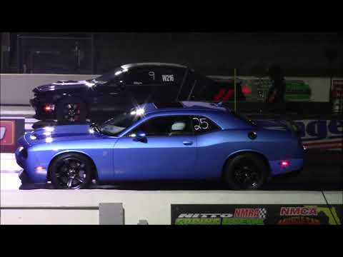 Hellcat Challenger vs Scatpack, Tesla Model s and C5 Corvette 1/4 Mile