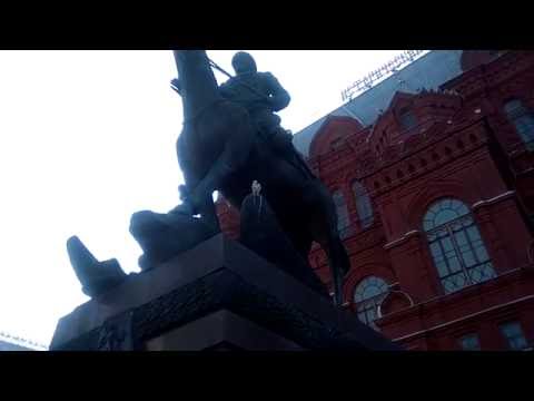Kremlin: The monument to USSR Marshal Zhukov winning the USSR . No 10