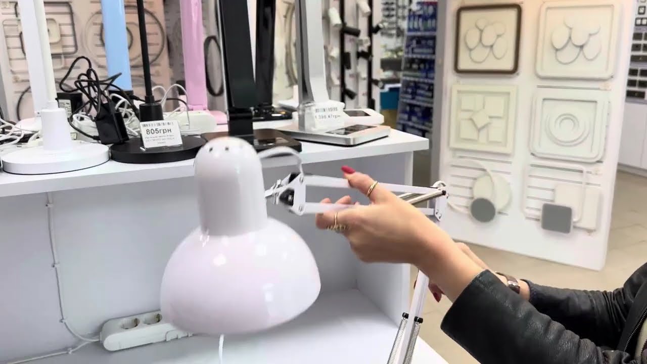 Настольный светильник Ardero DE1430ARD на струбцине под лампу Е27 белый 7799