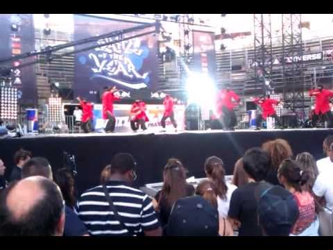 show HOT CLAN crew boty france 2012