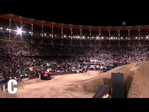 Red Bull X-Fighters World Tour 2014 Madrid: Best Tricks