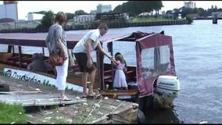 preview picture of video '2010 Naar Amsterdamse Meppeldag met de watertaxi'