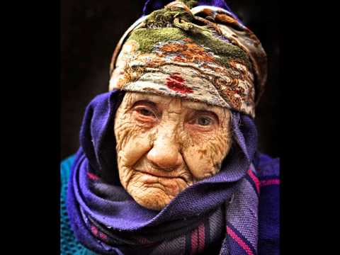 LES CHORISTES - "Joc de Leagane" 06. Trugnala Rumjana