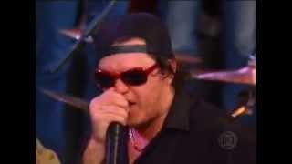 Charlie Brown Jr - Papo Reto ao vivo no Programa Altas Horas em 2003