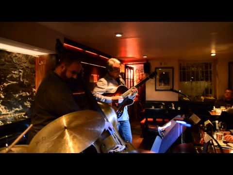 Barry Greene Trio performing My Romance 11/02/13