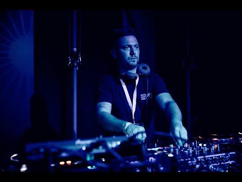 DAMIAN ROXX at connect:ed w/ Deborah De Luca 2022