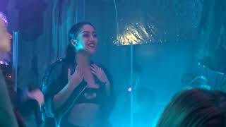 Alice Chater (@AliChater)-Hourglass @thsndslnd, 15th Nov 2018