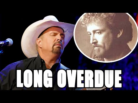 Garth Brooks’ Emotional Keith Whitley Tribute Said Everything