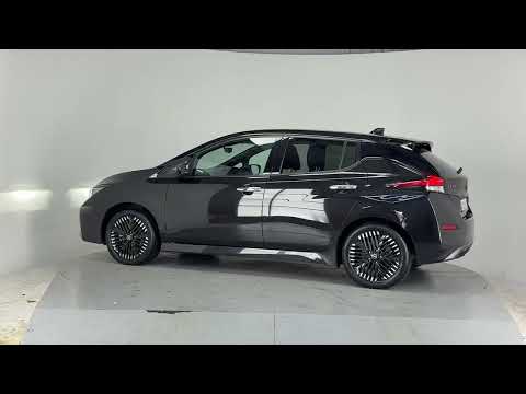 Nissan Leaf 40KW EV MY22 **FULL BLACK LEATHER INTE - Image 2