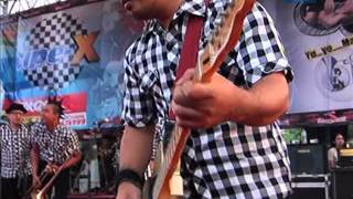 Download lagu TIPE-X CILACAP REGGAE BERDANSKA #3 SHAOLIN MUSIC full konser mp3