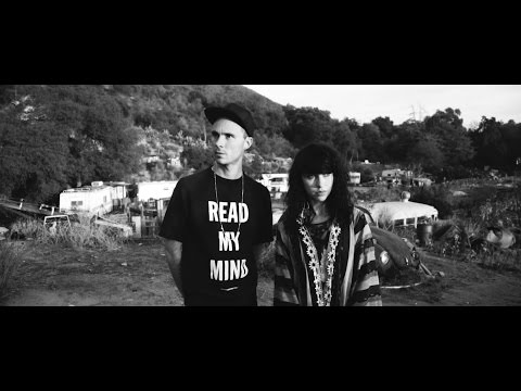 SLOWOLF - White Feathers feat. Kimbra (Live Session)