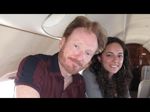 Sona talks to Andy about getting into a big fight with Conan and almost getting fired for it