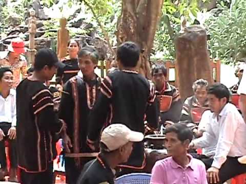 download lagu mp3 mp4 Ching On Tong, download lagu Ching On Tong gratis, unduh video klip Ching On Tong