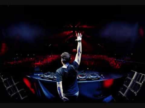 Hardwell & W&W vs Zedd ft Foxes-Jumper vs Clarity(Hardwell mashup-rework)