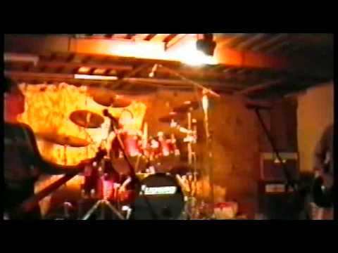 Raplica - Nech mě spát - motiv