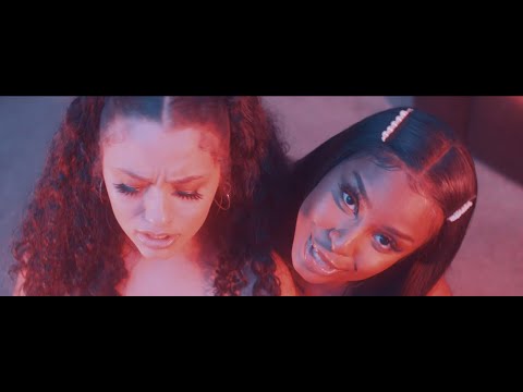 MaxKaella - In My Bag (Official Video) ft.Dasia Gray