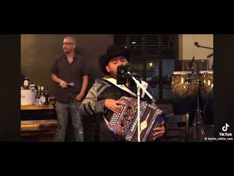 Hermanos Espinoza necesito verte