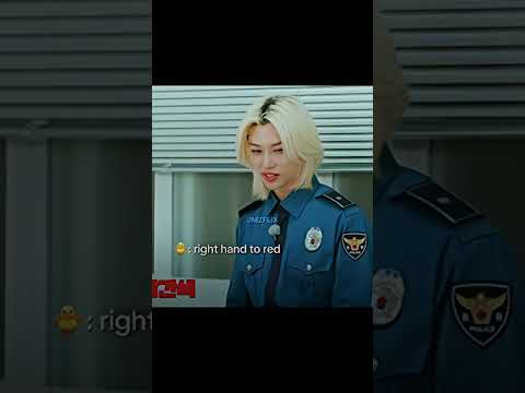 act fool Felix 👀🤭🫣#hyunjin #felix #hyunlix