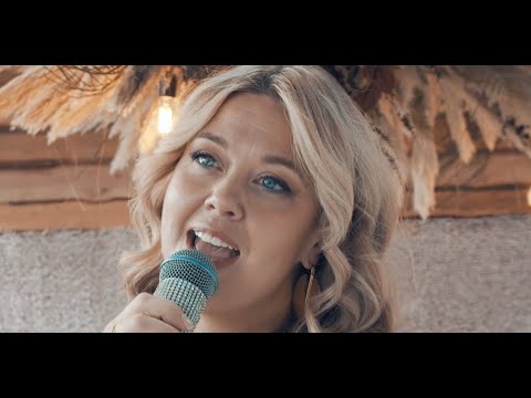 Live Acoustic Duo For Weddings in South Wales - Soul Paradise (Party Music)