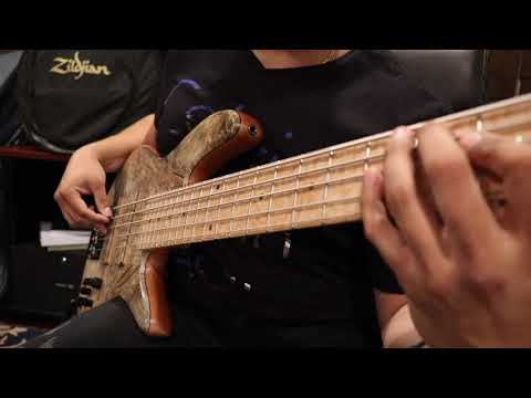 De Periodico Un Gallito — Legado 7 (Bass)