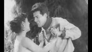 DIL BHI TERA HUM BHI TERE - YouTube