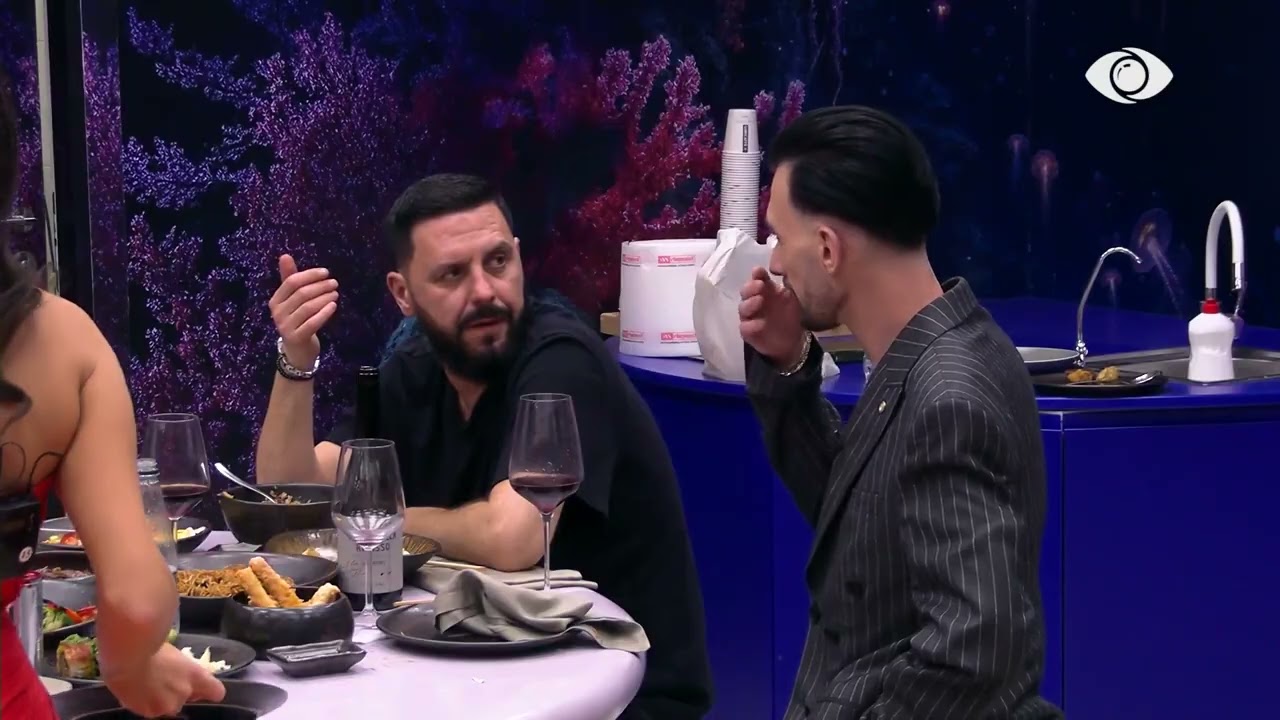 “Do e ndryshoje krevatin me Selin?”/ Ja si i përgjigjet Miri-Kristit
