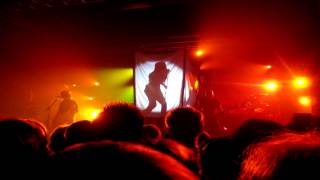 A Perfect Circle - Peace, Love And Understanding (Subtitulado)